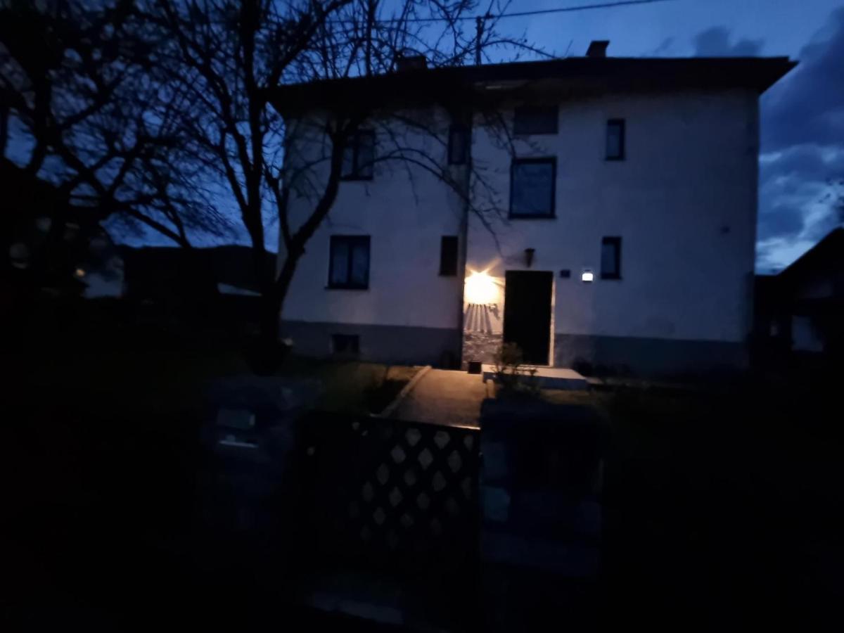 Pension Donaublick Grein 1 , Spitzfeldstr 1 Exterior foto