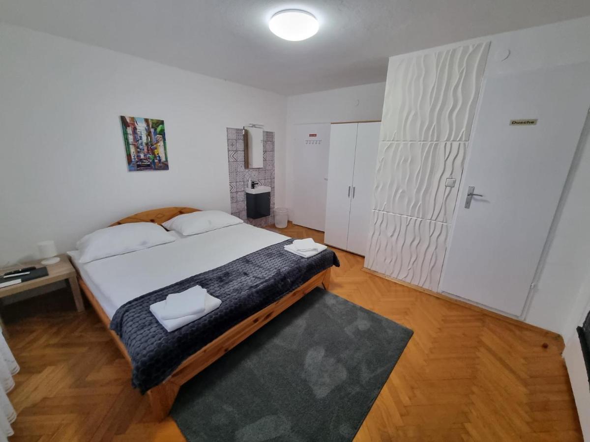 Pension Donaublick Grein 1 , Spitzfeldstr 1 Exterior foto