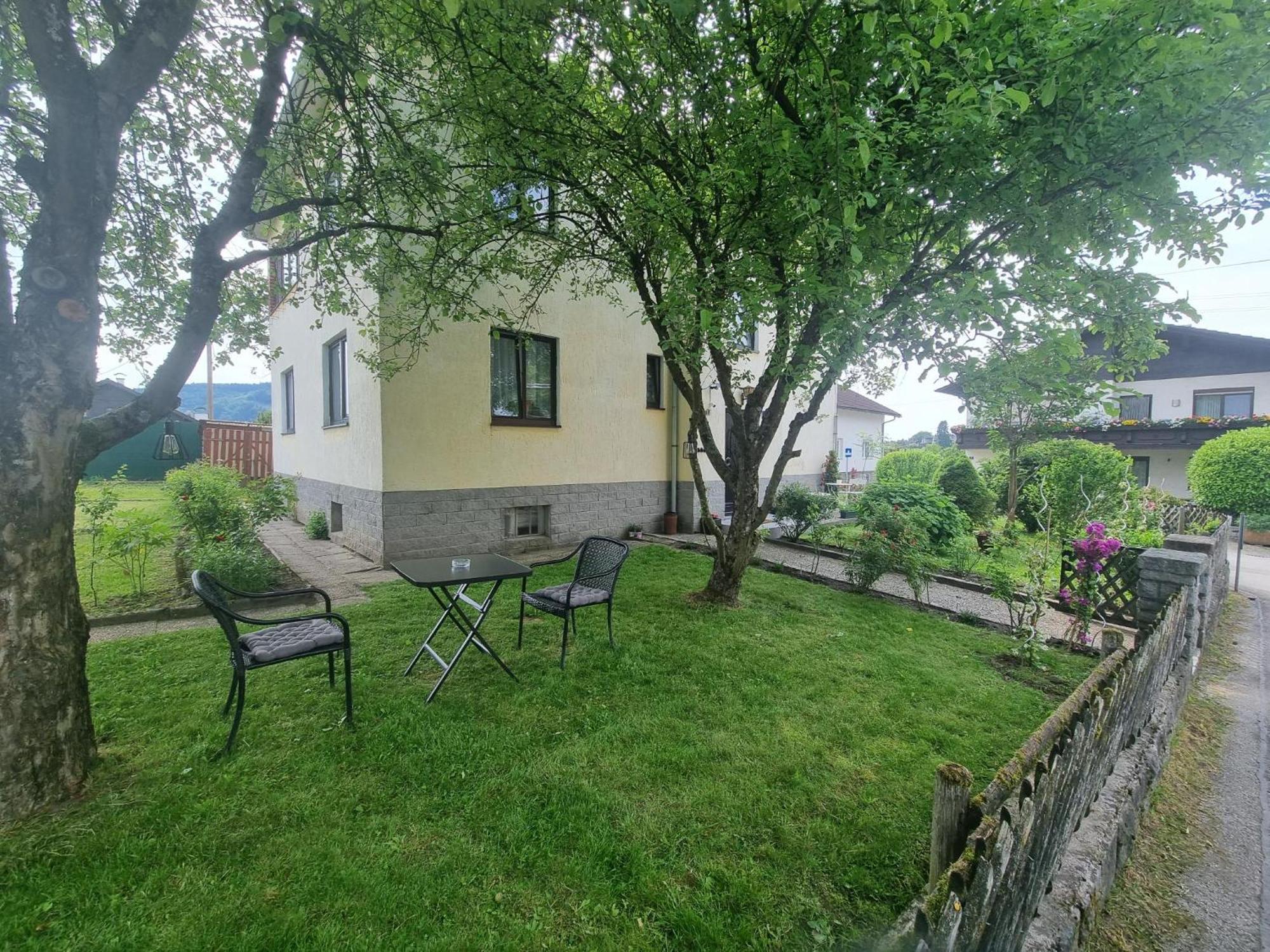 Pension Donaublick Grein 1 , Spitzfeldstr 1 Exterior foto